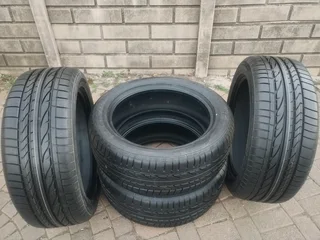 BRIDGESTONE DUELER Tyres 255/55R20 A Set of four on sale. If Interested WhatsApp Or Contact Macai Ma