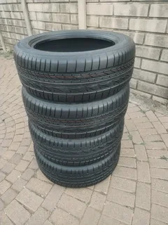 BRIDGESTONE DUELER Tyres 255/55R20 A Set of four on sale. If Interested WhatsApp Or Contact Macai Ma
