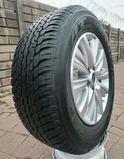 One 18inch Amarok Magrim Silver & Dunlop Grand Trek Tyre 265 60r18 On Sale.