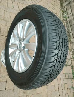 ONE 18Inch Amarok Magrim SILVER &amp; DUNLOP GRAND TREK Tyre 265 60R18 On Sale.
