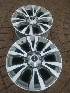 18Inch 6Holes ISUZU Xrider Magrims A Set of four on sale.