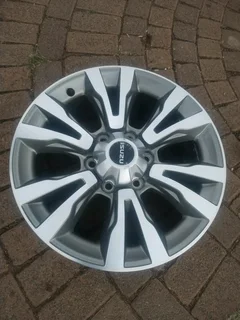 18Inch 6Holes ISUZU Xrider Magrims A Set of four on sale.