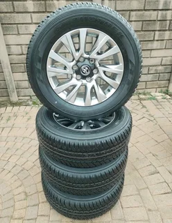 18Inch TOYOTA HILLUX /FORTUNA Magrims 6Holes &amp; DUNLOP GRAND TREK Tyres 265 60R18 A Set of four.