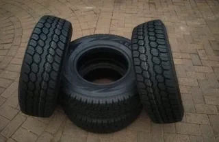 254/75R16 ELANZO SUPRA Tyres A Set Of Four On Sale.