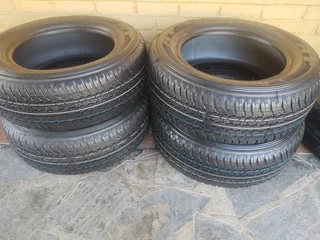 265 60r18 Dunlop Grand Trek Tyres A Set Of Four On Four On Sale.