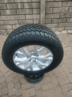 ONE 18Inch ISUZU DMAX Magrim SILVER &amp; GENERAL GRABBER Tyre 265 60R18 On Sale.