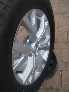 ONE 18Inch ISUZU DMAX Magrim SILVER &amp; GENERAL GRABBER Tyre 265 60R18 On Sale.