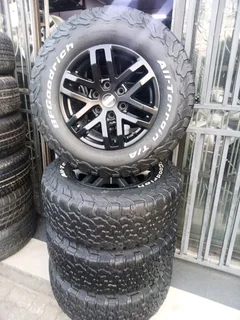 17Inch FORD Raptor Magrims 6Holes &amp; BF GOODRICH ALL-TERRAIN KO2 Tyres 265 /70R17 A Set of four.