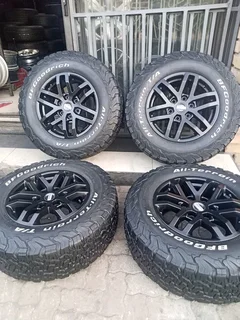 17Inch FORD Raptor Magrims 6Holes &amp; BF GOODRICH ALL-TERRAIN KO2 Tyres 265 /70R17 A Set of four.