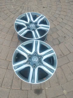 17Inch TOYOTA FORTUNA Magrims 6Holes a Set of Four On Sale.