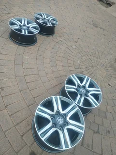 17Inch TOYOTA FORTUNA Magrims 6Holes a Set of Four On Sale.
