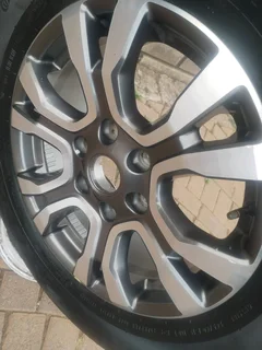 ONE 18Inch FORD RANGER Magrim &amp; CONTINENTAL CROSS CONTACT Tyre 265 60R18 On Sale.