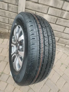ONE 18Inch FORD RANGER Magrim &amp; CONTINENTAL CROSS CONTACT Tyre 265 60R18 On Sale.
