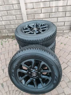 18Inch TOYOTA HILLUX Magrims 6Holes &amp; DUNLOP GRAND TREK Tyres 265 60R18 A Set of Four On Sale.