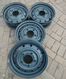 16inch Mahindra Standard Steel Rims 5holes A Set Of Four On Sale.