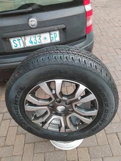 ONE 18Inch FORD RANGER Magrim &amp; CONTINENTAL CROSS CONTACT Tyre 265 60R18 On Sale.
