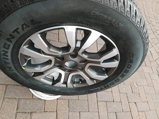 ONE 18Inch FORD RANGER Magrim &amp; CONTINENTAL CROSS CONTACT Tyre 265 60R18 On Sale.