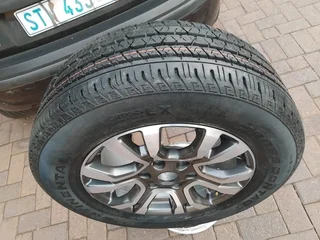 ONE 18Inch FORD RANGER Magrim &amp; CONTINENTAL CROSS CONTACT Tyre 265 60R18 On Sale.
