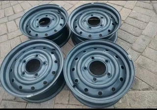 5holes 16inch Mahindra Standard Steel Rims A Set Of Four On Sale.