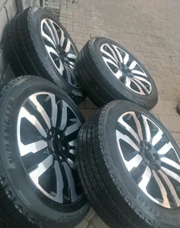ONE 275/45R21 GOOD YEAR WRANGLER TERRITORY HT Tyre &amp; 21Inch Amarok Magrim On Sale