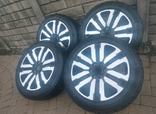 ONE 275/45R21 GOOD YEAR WRANGLER TERRITORY HT Tyre &amp; 21Inch Amarok Magrim On Sale