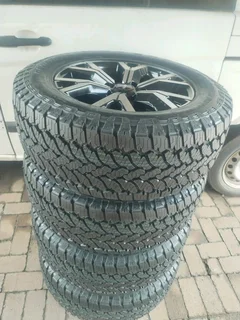 18Inch ISUZU DMAX Magrims 6Holes &amp; GENERAL GRABBER AT 3 Tyres 265 60R18 A Set of Four On Sale.