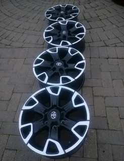 18Inch TOYOTA LEGEND 50 Magrims 6Holes a Set of Four On Sale.