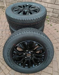 One 18inch Ford Thunder Magrim & Continental Cross Contact Tyre 265 60r18 On Sale.