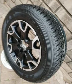 One 18inch Toyota Legend 50 Magrim & Dunlop Grand Trek Tyre 265 60r18 On Sale.