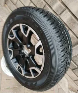 ONE 18Inch TOYOTA LEGEND 50 Magrim &amp; DUNLOP GRAND TREK Tyre 265 60R18 On Sale.