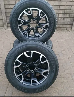 ONE 18Inch TOYOTA LEGEND 50 Magrim &amp; DUNLOP GRAND TREK Tyre 265 60R18 On Sale.