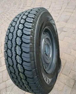 One 16inch Mahindra Standard Steel Rim & Elanzo Supra Tyre 245 /75r16 On Sale.