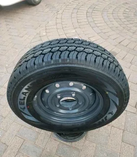 ONE 16Inch MAHINDRA Standard Steel Rim &amp; ELANZO SUPRA Tyre 245 /75R16 On Sale.