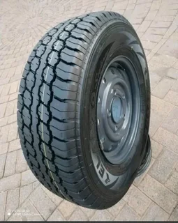 ONE 16Inch MAHINDRA Standard Steel Rim &amp; ELANZO SUPRA Tyre 245/75R16 On Sale.