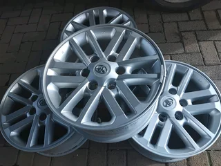 17inch Toyota Hillux/fortuna Magrims 6holes Silver A Set Of Four On Sale .