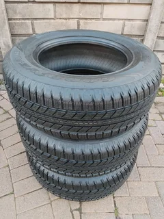265 65R17 GOOD YEAR WRANGLER Tyres A Set Of Four On Sale.