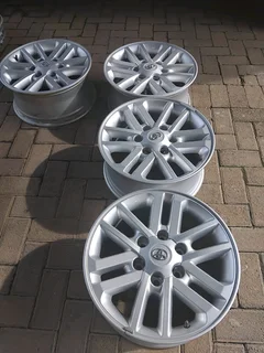 17inch Toyota Fortuna /hillux Magrims 6holes A Set Of Four On Sale.