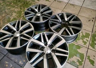 18Inch TOYOTA HILLUX  Magrims 6Holes a Set of Four On Sale.