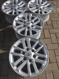 17inch Toyota Fortuna /hillux Magrims 6holes A Set Of Four On Sale.