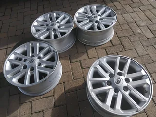 17Inch TOYOTA FORTUNA /HILLUX Magrims 6Holes a Set of Four On Sale.