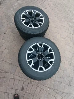 18Inch TOYOTA LEGEND 50 Magrims &amp; DUNLOP GRAND TREK Tyres  265 60R18 A Set of Four On Sale.