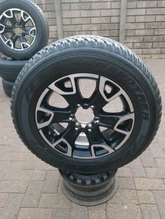 18Inch TOYOTA LEGEND 50 Magrims &amp; DUNLOP GRAND TREK Tyres  265 60R18 A Set of Four On Sale.
