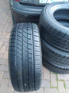 265 60R18 COOPER DISCOVERER AT3 LT Tyres A Set Of Four On Sale.