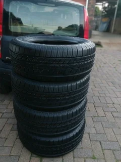 COOPER DISCOVERER AT3 LT Tyres 265 60R18 A Set of Four On Sale.