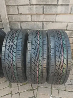 255/70R17 CONTINENTAL CROSS CONTACT Tyres A Set Of Four On Sale.