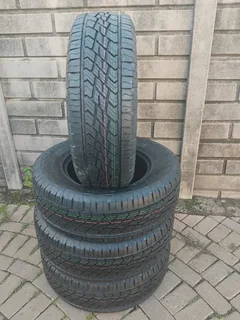255/70R17 CONTINENTAL CROSS CONTACT Tyres A Set Of Four On Sale.