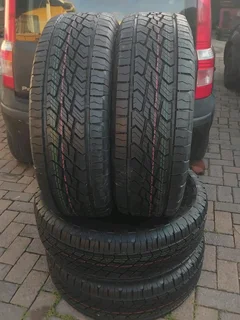 255/70R17 CONTINENTAL CROSS CONTACT Tyres A Set Of Four On Sale.