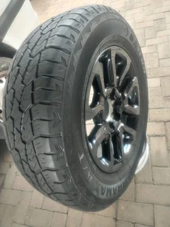 One 18inch Toyota Hillux Magrim &amp; Tyre 265 /65r18 On Sale.