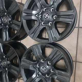 17inch Toyota Fortuna Magrims 6holes A Set Of Four On Sale.