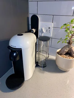 Nespresso Vurtuo Plus - White (UK Import) | Immaculate Condition